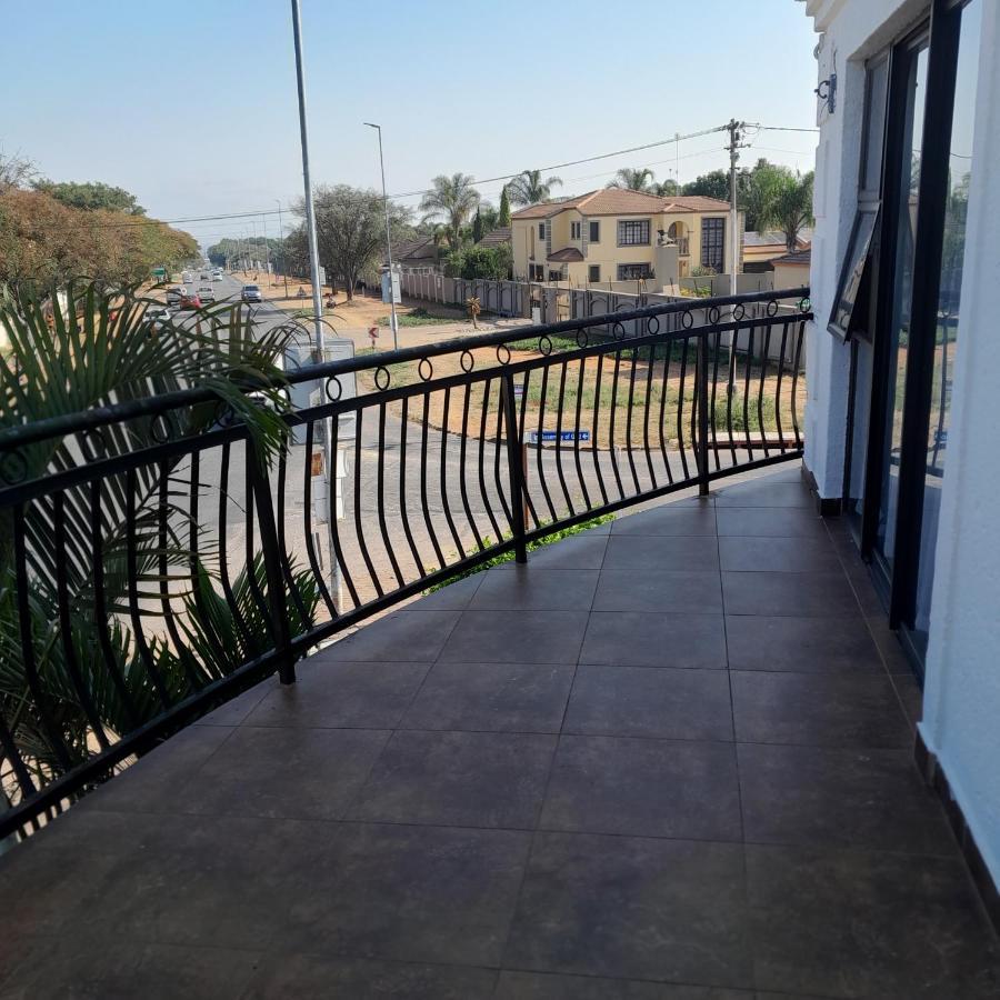 The Shamrock Hotel Πολοκουάνε Εξωτερικό φωτογραφία